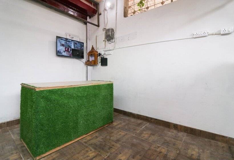 فندق Spot On 49126 Silent Valley Appartments