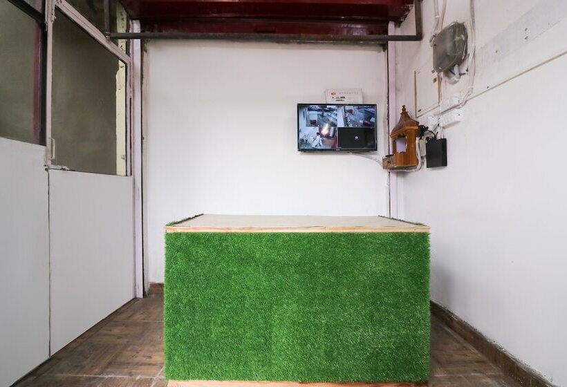 فندق Spot On 49126 Silent Valley Appartments