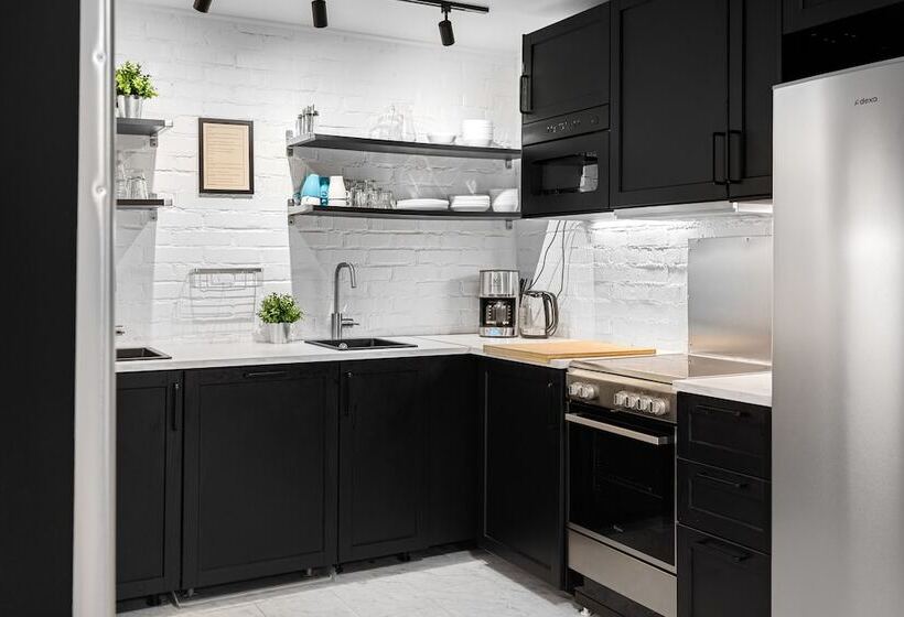 Retkeilymaja Kallhällsbaden Strandhotell