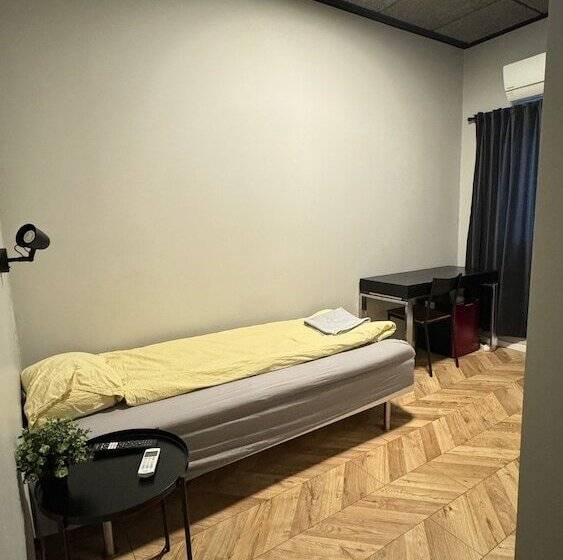 Retkeilymaja Kallhällsbaden Strandhotell