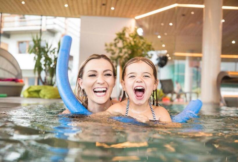 Almfamilyhotel Scherer