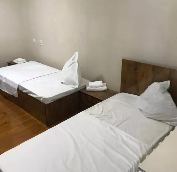Astoria B&b