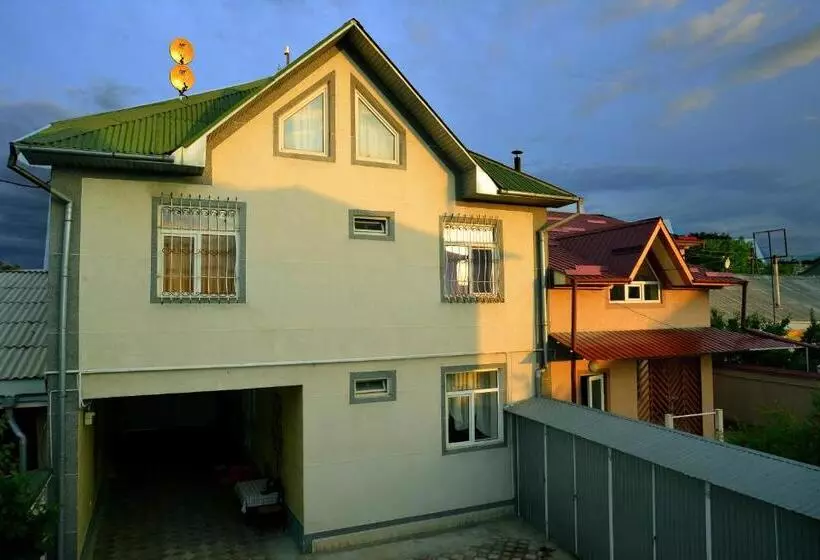 Astoria B&b