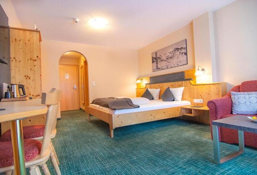 فندق Garni Alpenhof