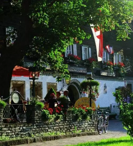 ホテル Gasthof Markterwirt