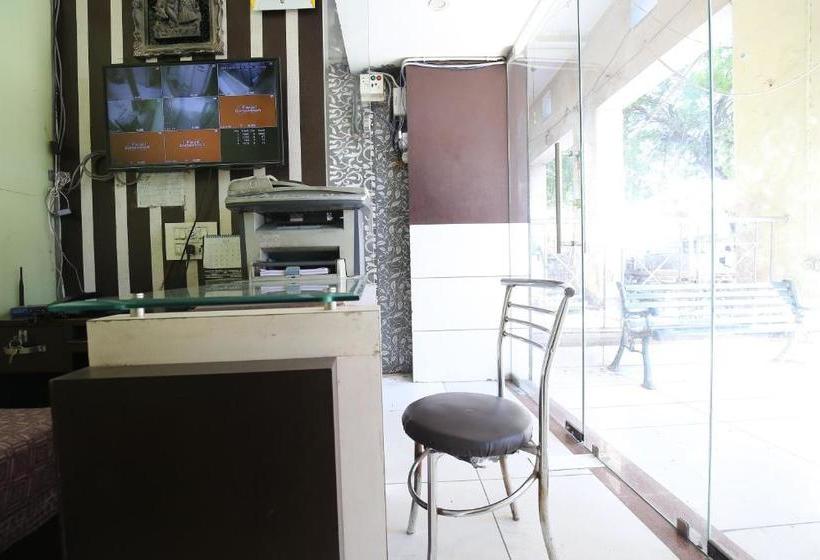 בית מלון כפרי Spot On 43485 Simran Guest House