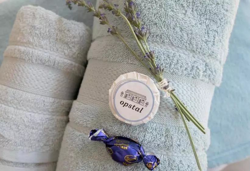 Majatalo Opstal Gastehuis