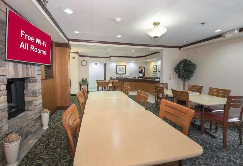 Hotel Cedar Rapids Inn