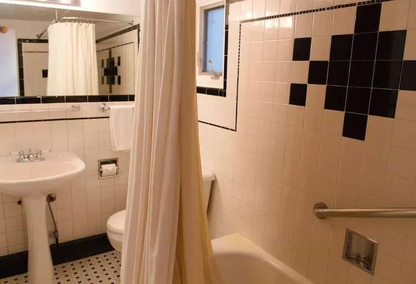 ホテル El Rey Court