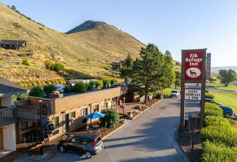 호텔 Elk Refuge Inn