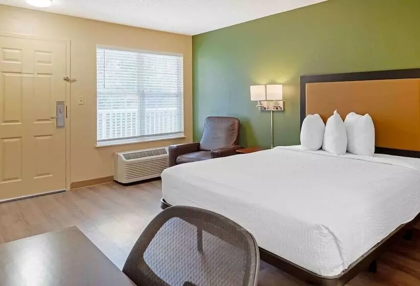 هتل Extended Stay America Select Suites Durham University