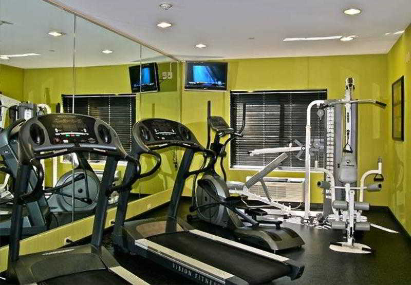 هتل Americinn By Wyndham Hays