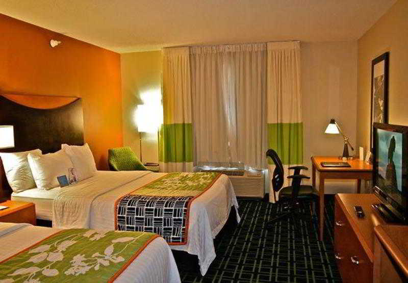 هتل Americinn By Wyndham Hays