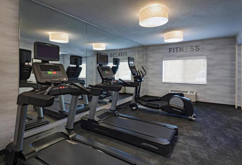 ホテル Fairfield Inn Saint Louis Collinsville