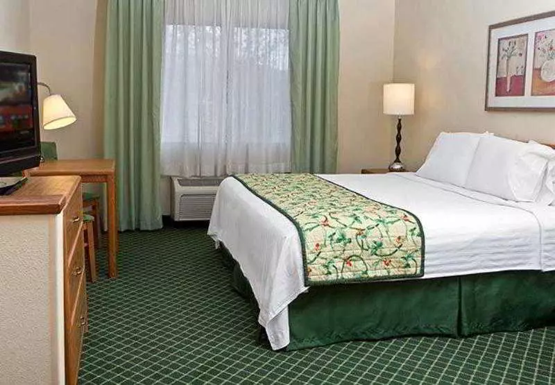 Отель Fairfield Inn & Suites Ashland