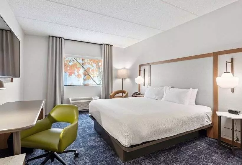 هتل Fairfield Inn & Suites By Marriott Hickory