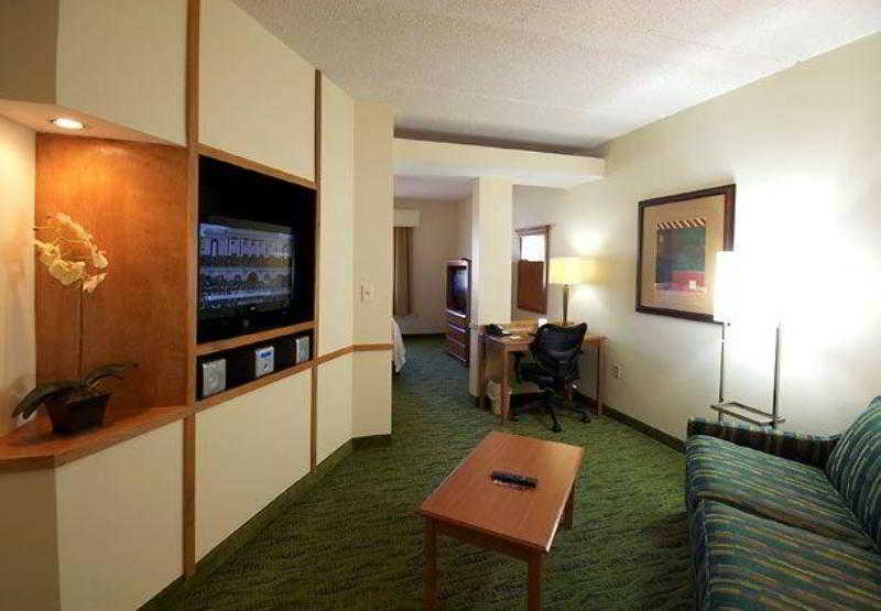 酒店 Fairfield Inn & Suites By Marriott Hickory