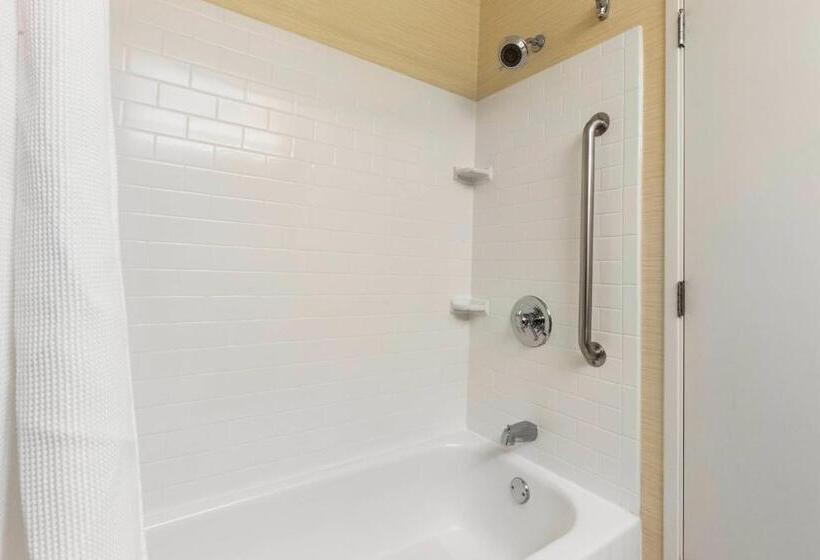 Otel Americinn By Wyndham St Cloud Mn Shopping Area