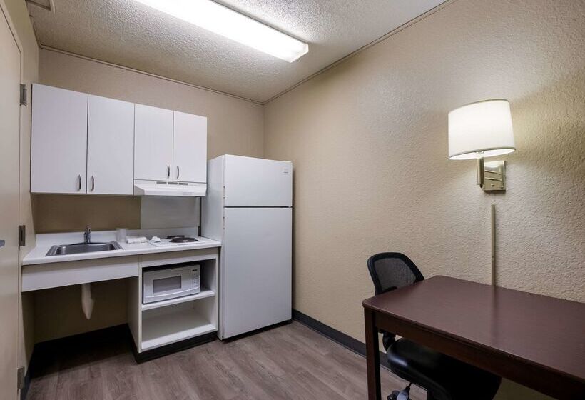 فندق Mainstay Suites Knoxville  Cedar Bluff