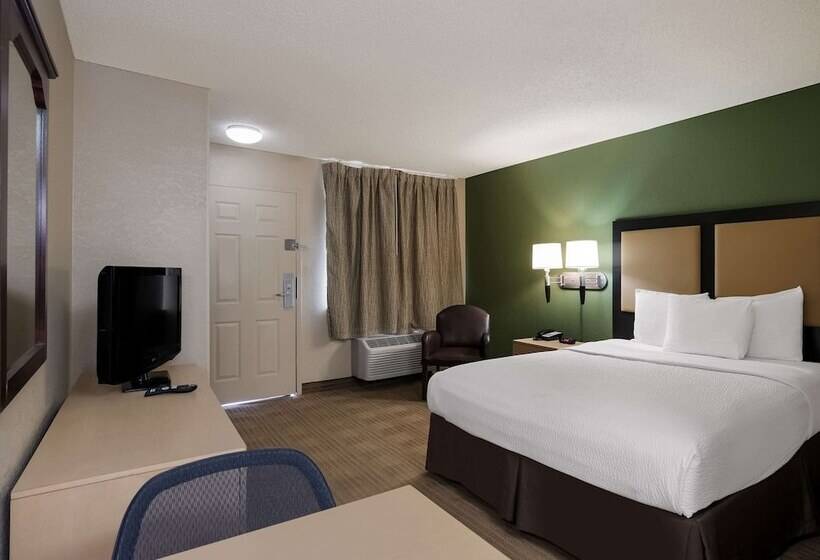فندق Mainstay Suites Knoxville  Cedar Bluff