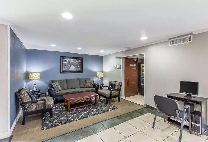 호텔 Quality Inn Homewood Birmingham I 65