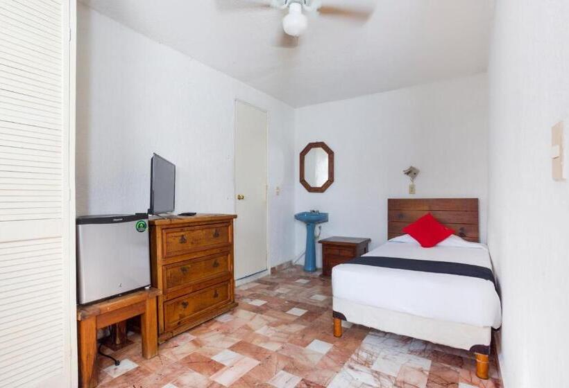 فندق صغير Capital O Farallon Inn, Cancún