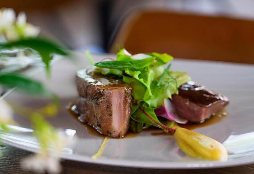 Отель Agriturismo Il Cavallino Saturnia