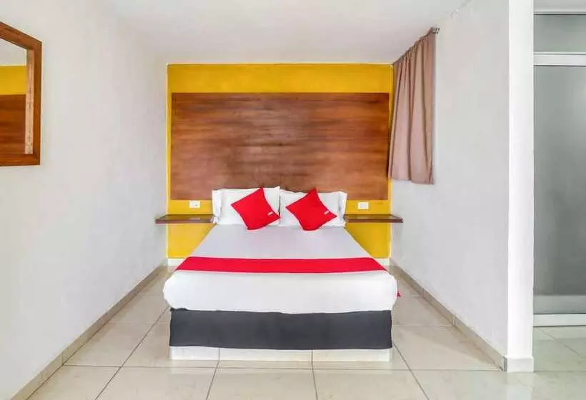 ホテル Familiar Tollan