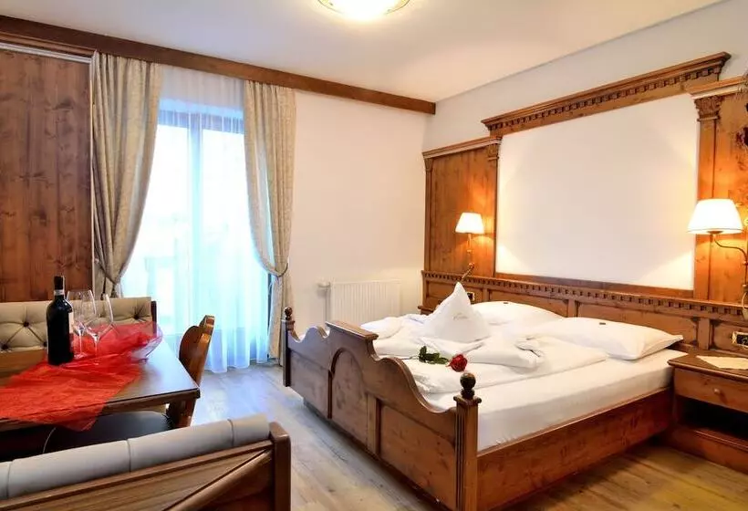 ベッドアンドブレックファースト Garni Hotel And Apartments Wildbach