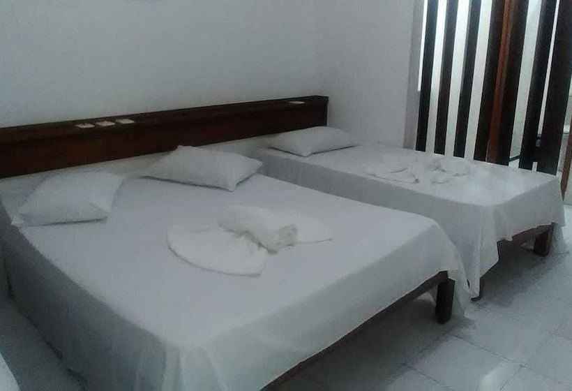 Отель Kalifornia