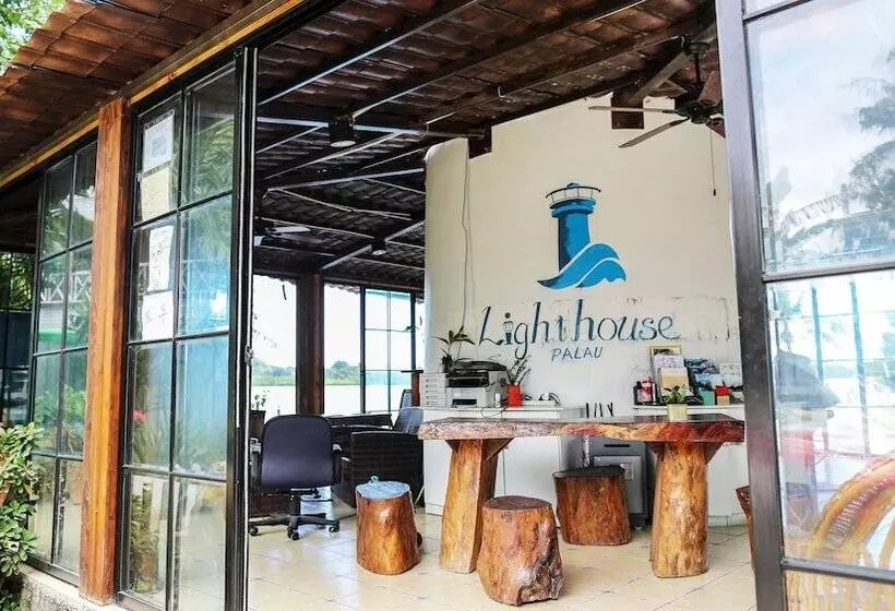 هتل Lighthouse