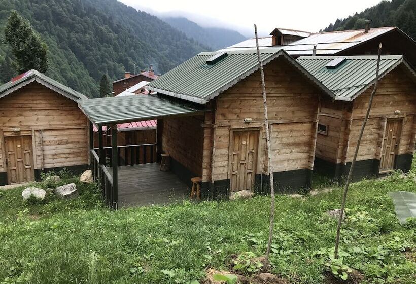 בית מלון כפרי Pilita Bungalov & Restaurant