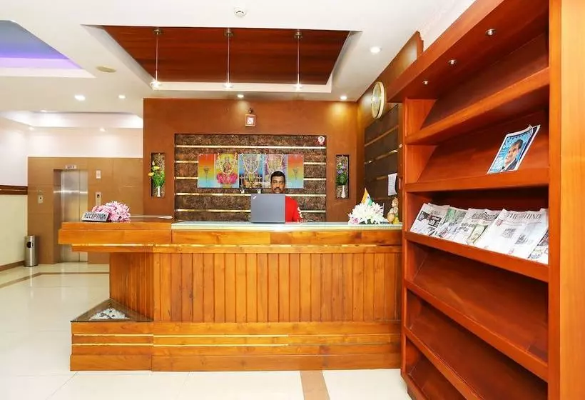 ホテル Smart Residency By Oyo Rooms
