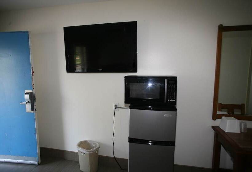 فندق على الطريق Royal Inn