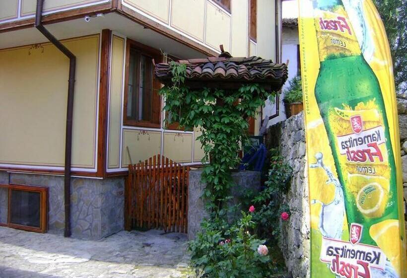 بنسيون Guest House Todorini Kashti