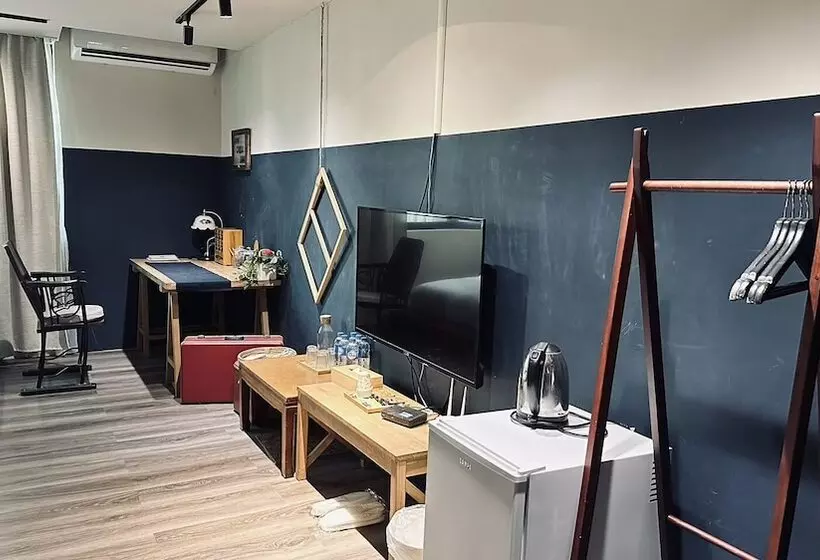 پانسیون 好趣旅店 How Chill Inn