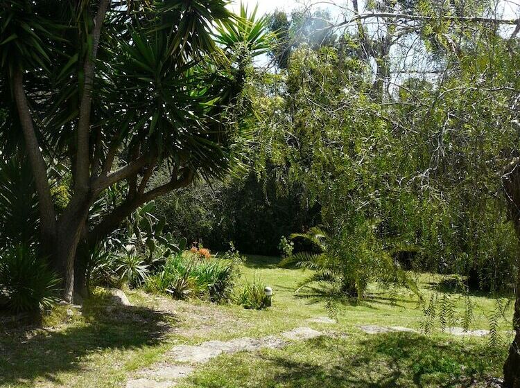 פנסיון Magnificent Villa Mas Garba