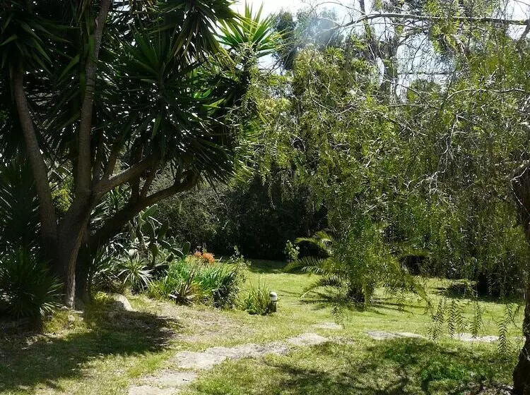 Majatalo Magnificent Villa Mas Garba