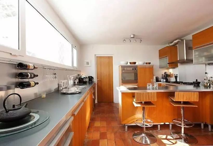 Majatalo Magnificent Villa Mas Garba