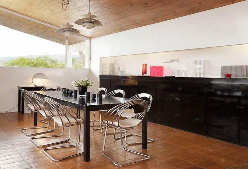 פנסיון Magnificent Villa Mas Garba