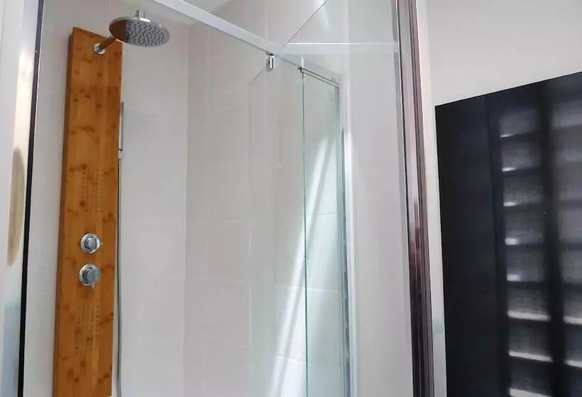 Majatalo Magnificent Villa Mas Garba