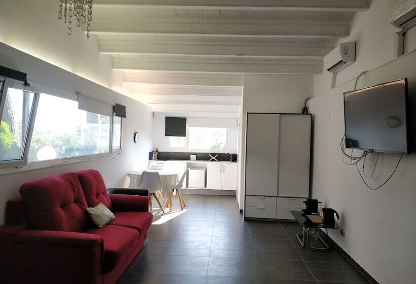 פנסיון Magnificent Villa Mas Garba