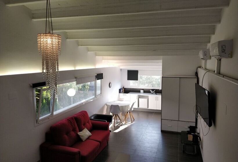 פנסיון Magnificent Villa Mas Garba