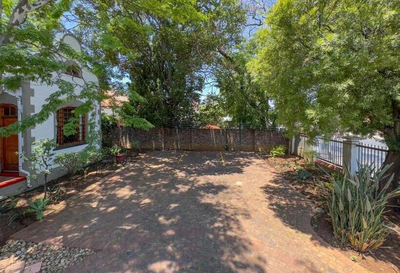 ペンション Park Gables Loftus