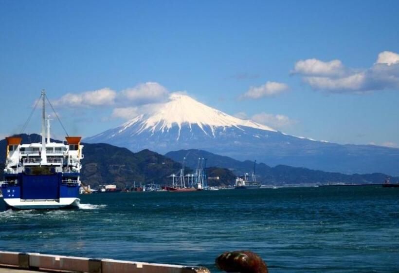 ريوكان Yururi Nishiizu