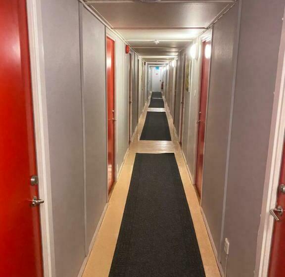 هاستل Beach House Ystad