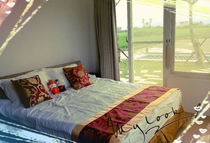 تختخواب و صبحانه Friend's House Bb