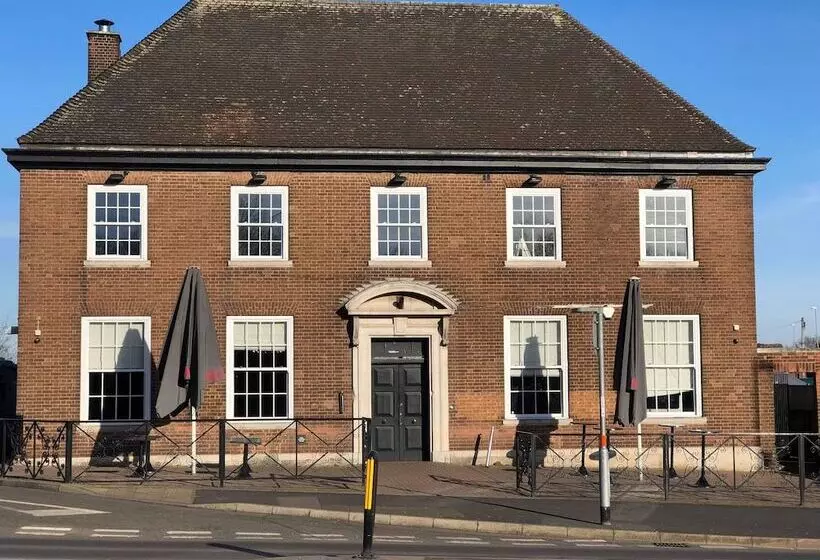 ホテル Eazzzy Rooms Corby