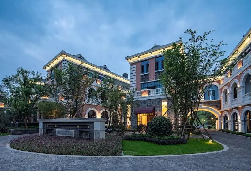 Hotelli Indigo Heilong Lake, An Ihg