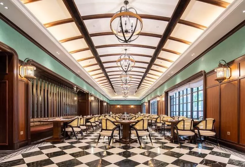 Hotelli Indigo Heilong Lake, An Ihg